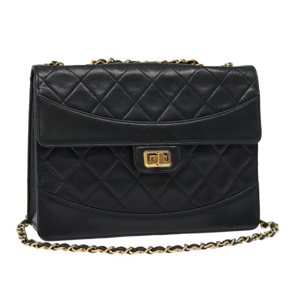 CHANEL Matelasse Turn Lock Chain Hand Bag Lamb Skin Black Gold CC Auth yk14333A - Picture 1 of 15